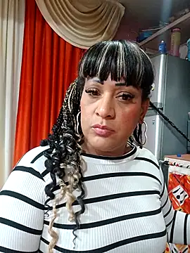 SabrinaColin online show from 02-06-26, 03:11