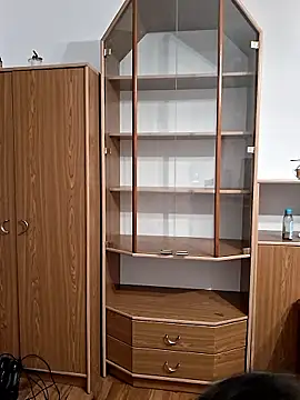 Snapshot of ElleanorPink chatting on 02-10-26, 02:04 ElleanorPink online show from 02-10-26, 02:04