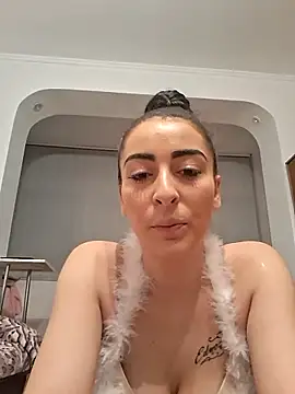 Snapshot of ElleanorPink chatting on 02-28-26, 12:55 ElleanorPink online show from 02-28-26, 12:55