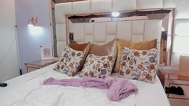 ravenblood1 online show from 03-05-26, 05:14