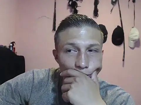 Cronos Hot 8 online show from 03-02-26, 02:02