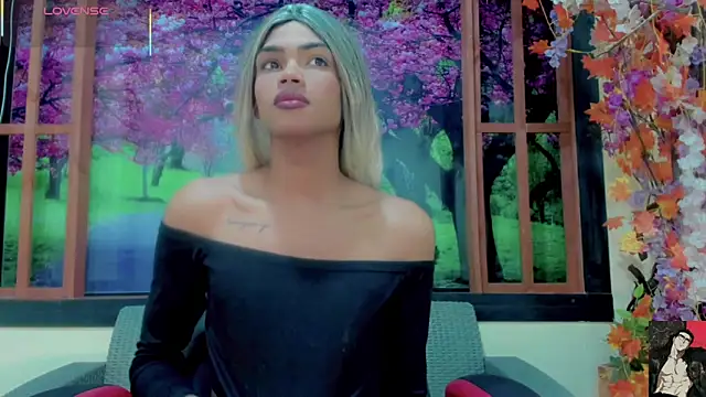 Karol Vanessa   online show from 04-06-26, 11:22