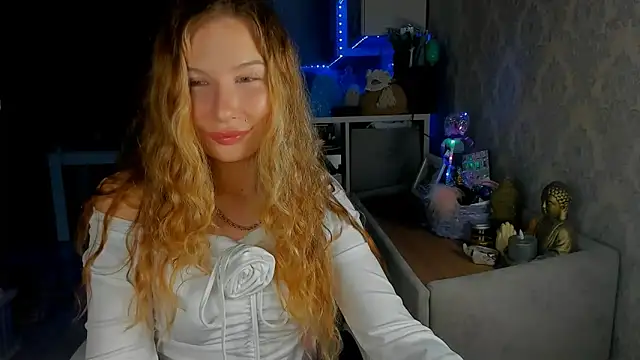 Marcellis Charm online show from 02-05-26, 08:13