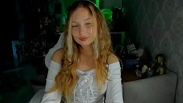 Marcellis Charm online show from 02-06-26, 07:17