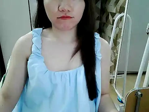 Snapshot of Amy8386 chatting on 02-03-26, 04:34 Amy8386 online show from 02-03-26, 04:34