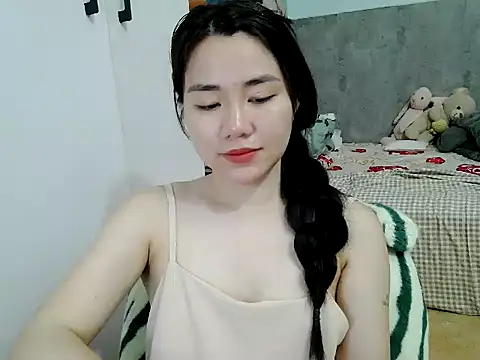 Amy8386 online show from 04-04-26, 03:31