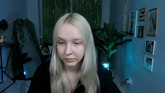 MaoqiBeverly online show from 04-13-26, 06:08