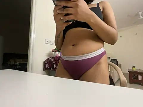 Anna girl22 online show from 02-21-26, 12:44