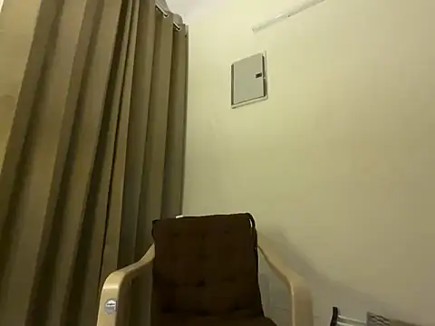 Anna girl22 online show from 04-19-26, 05:45