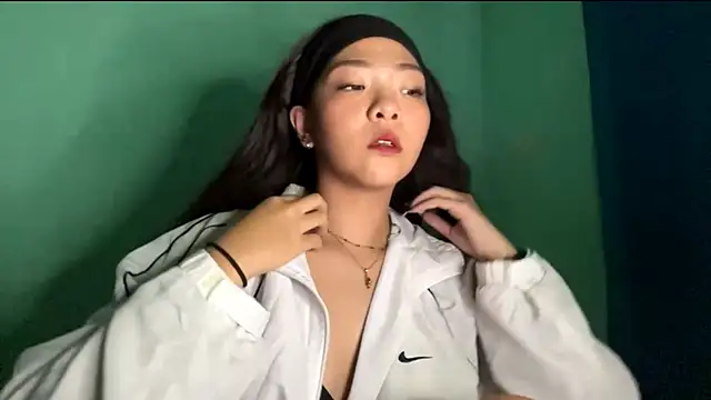 TerisaYellow online show from 02-17-26, 01:07