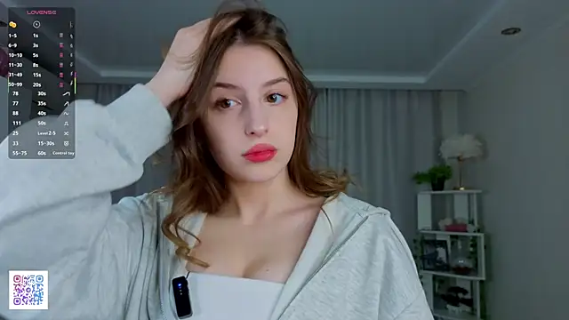 LeanneDinkle online show from 04-22-26, 04:04