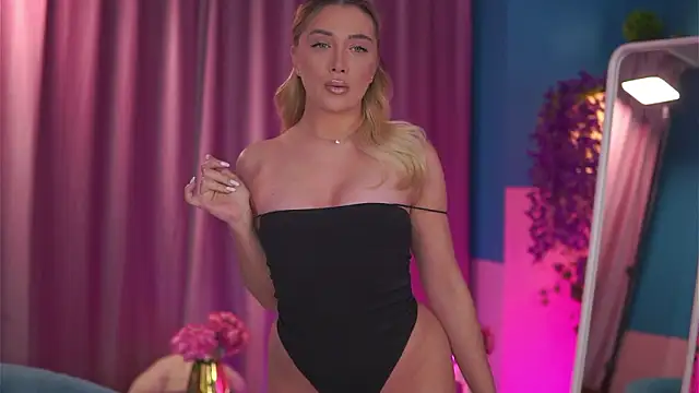 NadyaBlue online show from 02-16-26, 05:03