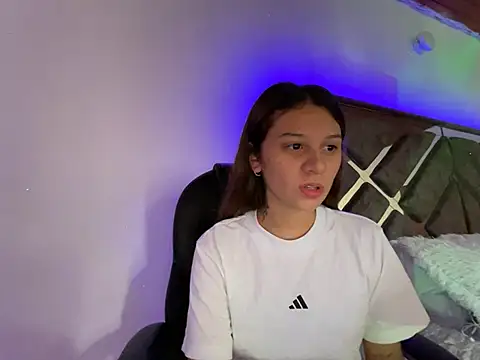 alison parkerr26 online show from 02-05-26, 04:55