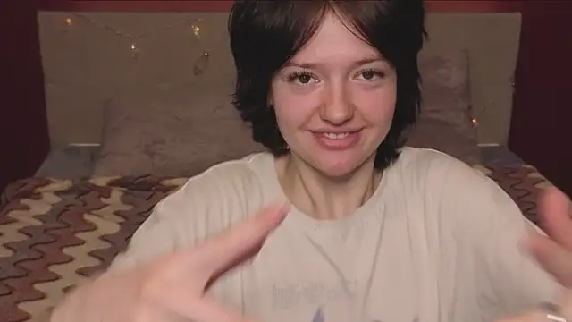 Snapshot of Svenaa_Kopnie chatting on 03-19-26, 02:26 Svenaa Kopnie online show from 03-19-26, 02:26