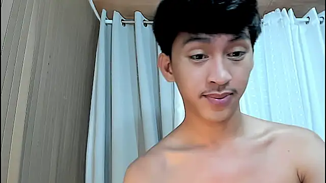  andrie69  online show from 04-08-26, 11:54