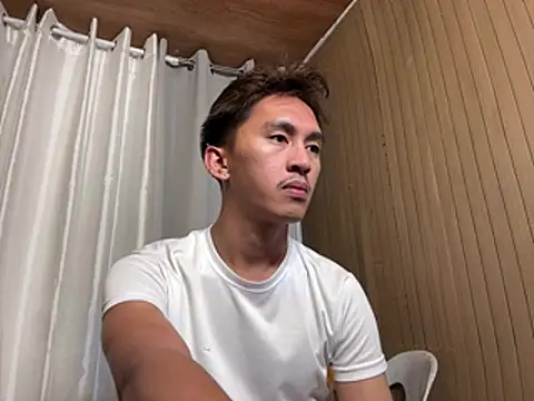 Snapshot of _andrie69_ chatting on 07-30-26, 01:32 andrie69 online show from 07-30-26, 01:32