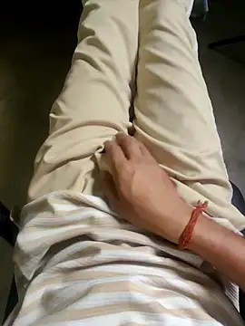 Snapshot of sexkingshiv chatting on 04-12-26, 05:40 sexkingshiv online show from 04-12-26, 05:40