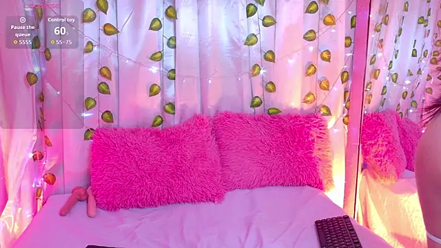 AlannaSmiless online show from 03-28-26, 01:05