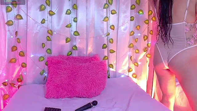 AlannaSmiless online show from 03-28-26, 01:22