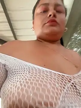 Snapshot of Lena_Cum69 chatting on 02-19-26, 01:07 Lena Cum69 online show from 02-19-26, 01:07