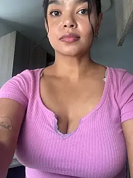 moonhelen online show from 05-27-26, 06:05