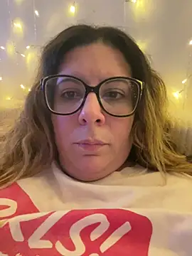 JasmineGlow7 online show from 06-03-26, 09:53