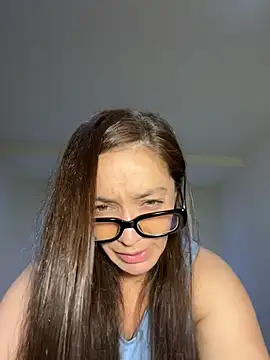 Emmablue10 online show from 02-05-26, 01:43