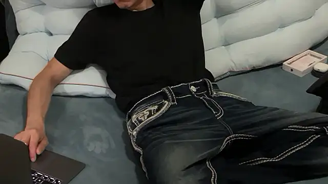 Snapshot of Mardelrey chatting on 03-06-26, 03:41 Mardelrey online show from 03-06-26, 03:41