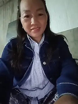 Snapshot of baby_112233 chatting on 06-09-26, 02:01 baby 112233 online show from 06-09-26, 02:01