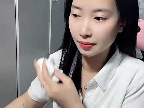 Linne6789 online show from 03-08-26, 05:50