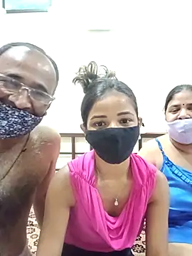 HoneyHush online show from 04-11-26, 07:13