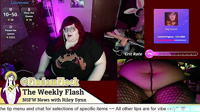 RileySynn online show from 08-08-26, 03:41