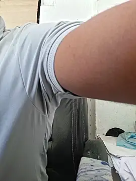 hot---boy1 online show from 03-04-26, 09:04