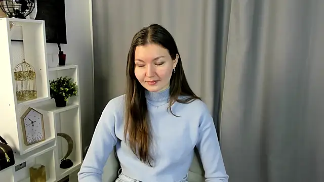 Snapshot of TobiMillinor chatting on 02-05-26, 09:36 TobiMillinor online show from 02-05-26, 09:36