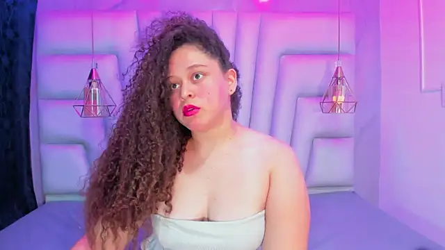 IrinaVoshh  online show from 03-06-26, 07:10