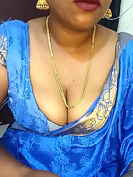 Snapshot of Chinnima143 chatting on 05-27-26, 02:52 Chinnima143 online show from 05-27-26, 02:52