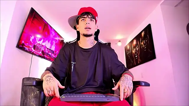 miguel aguirre  online show from 02-03-26, 01:38