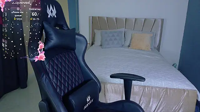 Alishaa sweet online show from 04-28-26, 12:10