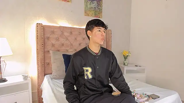 noah lewiss online show from 02-13-26, 10:33