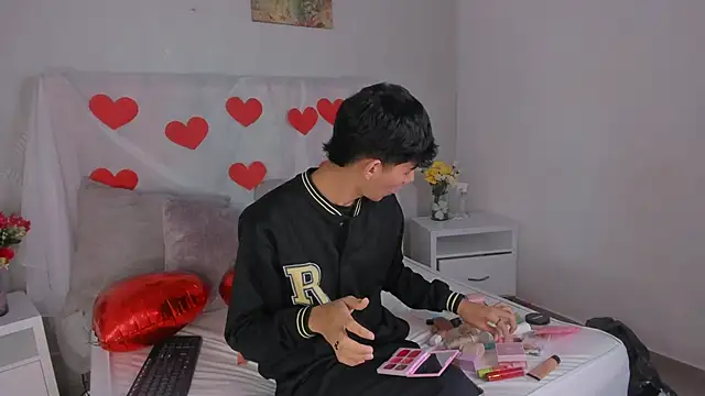 noah lewiss online show from 02-18-26, 11:17