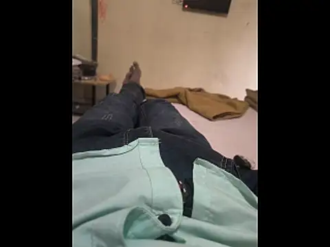 Snapshot of hotboy_pune1 chatting on 02-16-26, 05:25 hotboy pune1 online show from 02-16-26, 05:25