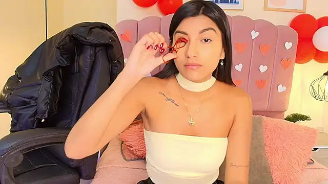 Ateneaaa  online show from 02-18-26, 07:32