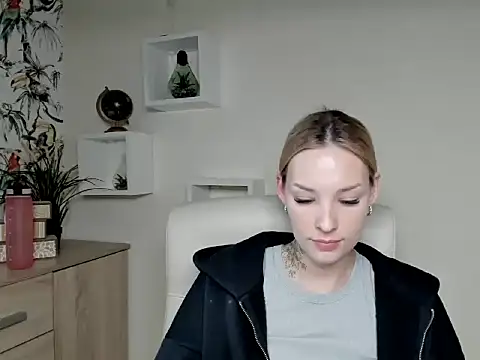 VelvetAngela online show from 03-27-26, 01:44