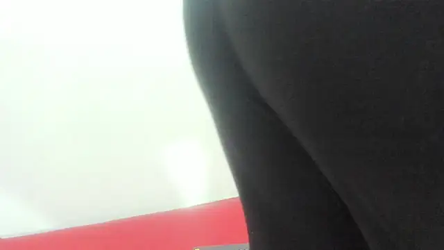 Snapshot of mature_gold1 chatting on 04-28-26, 11:48 mature gold1 online show from 04-28-26, 11:48
