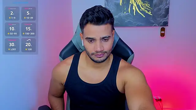 AndresRodriguez1 online show from 06-08-26, 10:10
