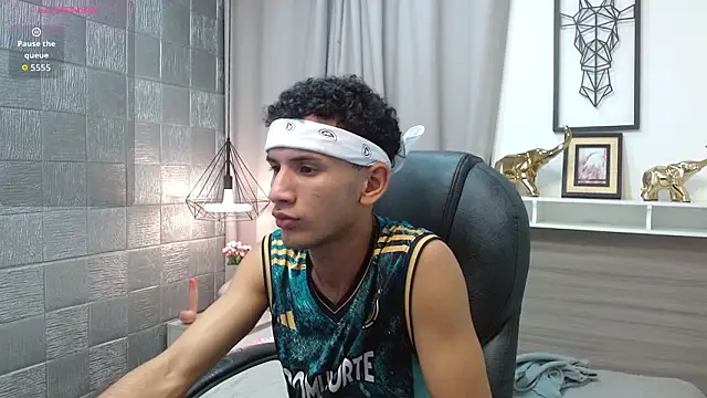 JDWhite18 online show from 03-22-26, 11:30