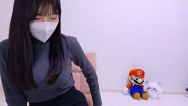 Snapshot of The_Ami_jp chatting on 03-04-26, 10:10 The Ami jp online show from 03-04-26, 10:10