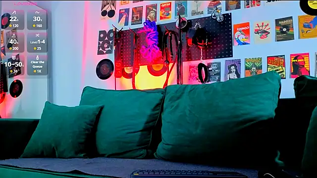 SugarSoot online show from 04-20-26, 05:43