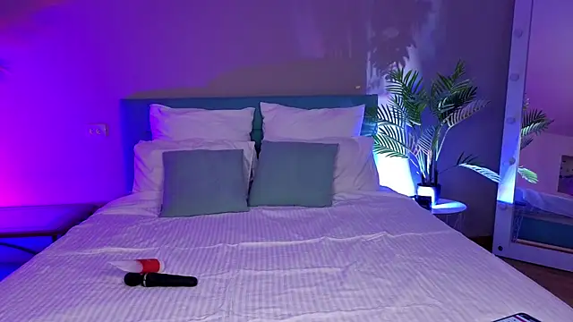 Candyyy     online show from 04-16-26, 12:39