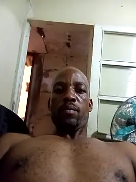 LanguidRunabout online show from 04-27-26, 04:49